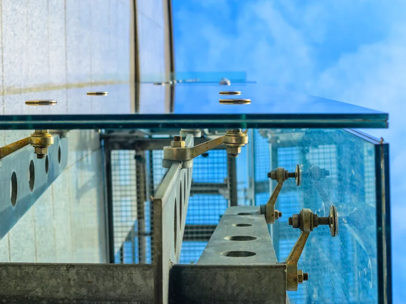 Balink Glas product - Glazen gevelbekleding