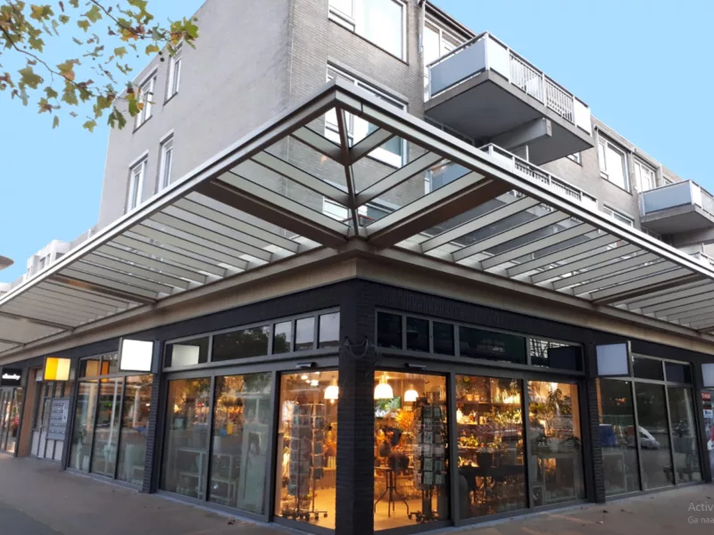 Balink Glas & Aluminium project - Renovatie winkelcentrum Herenhof