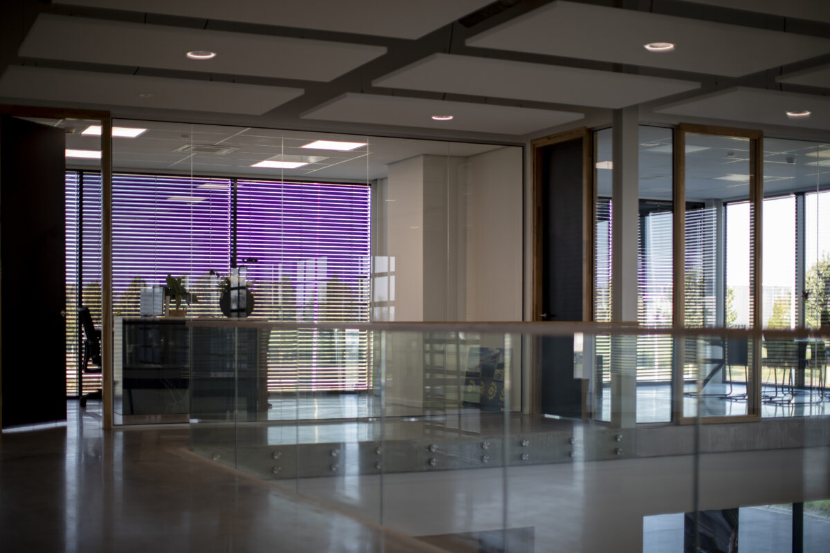 Glazen scheidingswanden &bull; Balink Glas - Waar we Moeilijk Makkelijk maken