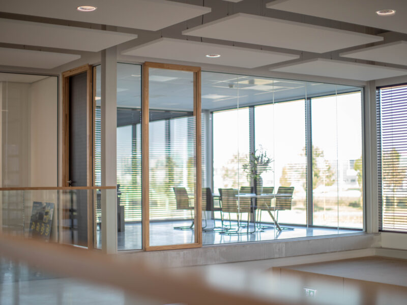 Balink Glas product - Glazen scheidingswanden